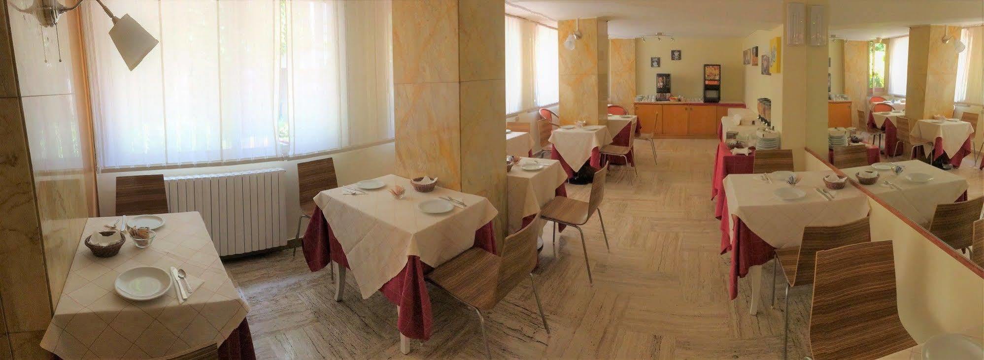 Citta Studi Hotel 3*