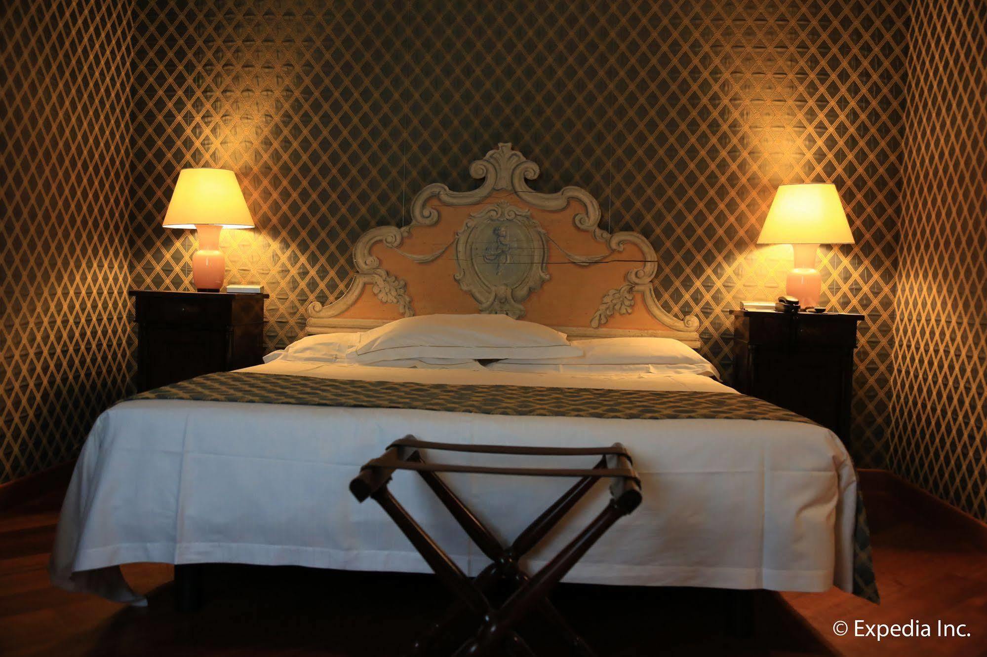 Hotel Pierre
