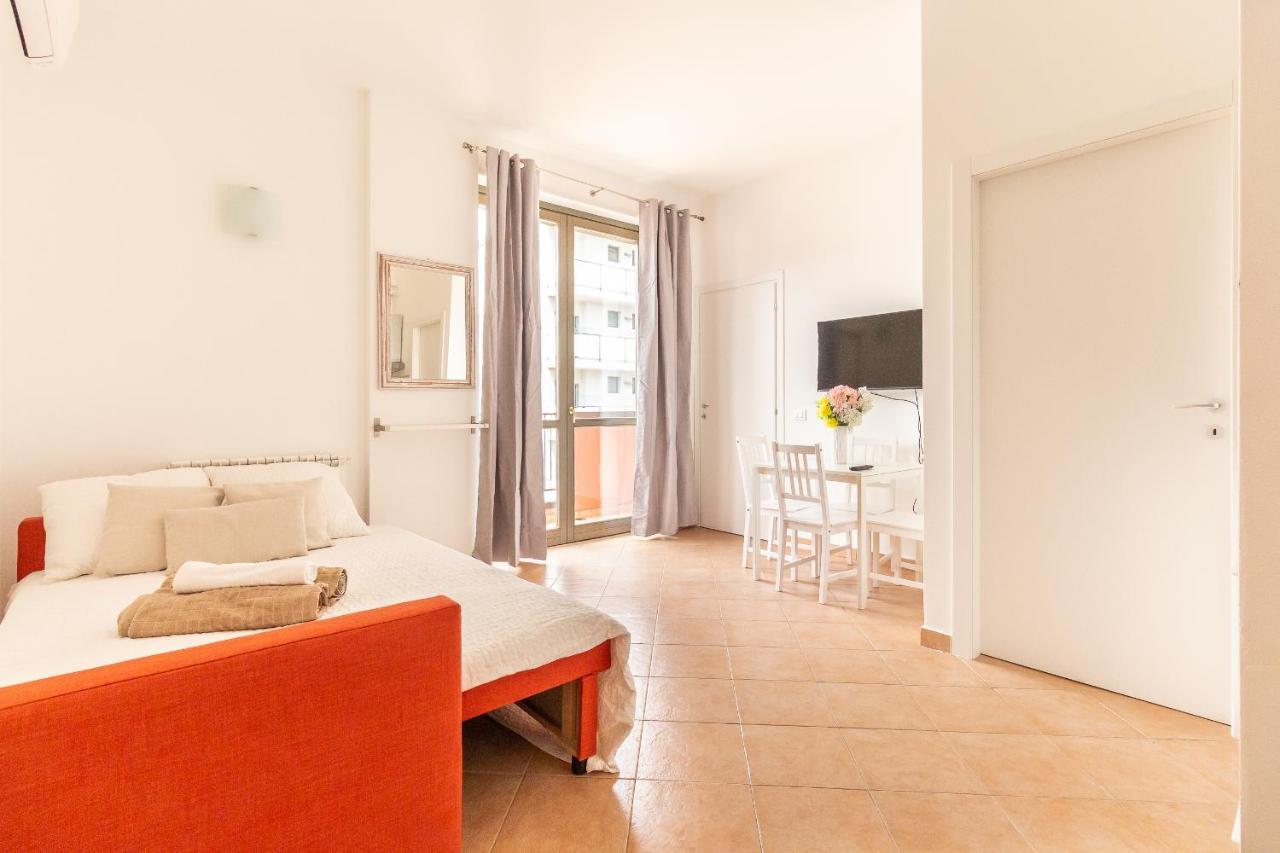Alessia's Flat - Affori Milan