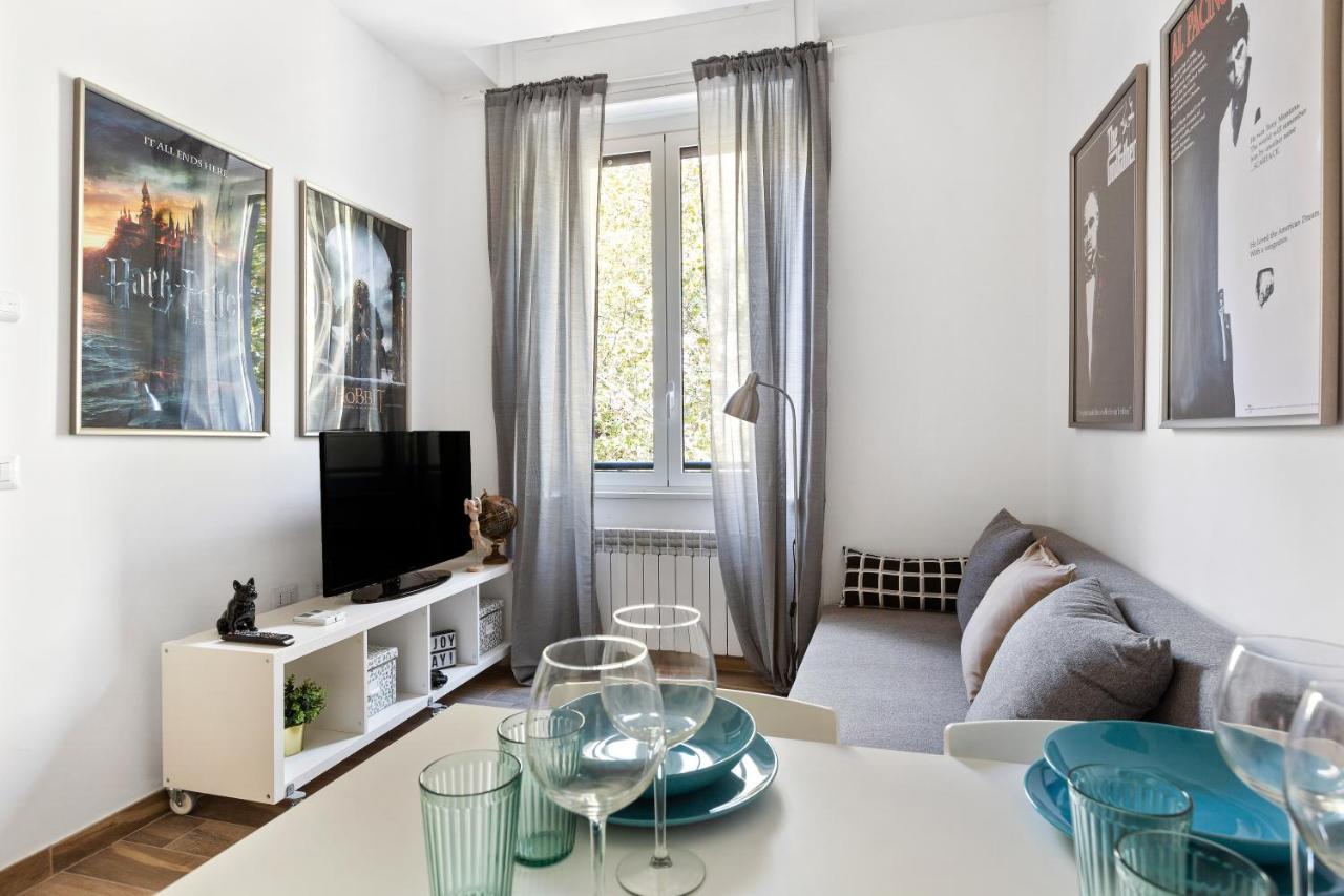 Apartment Certosa Colorful Mini Flats