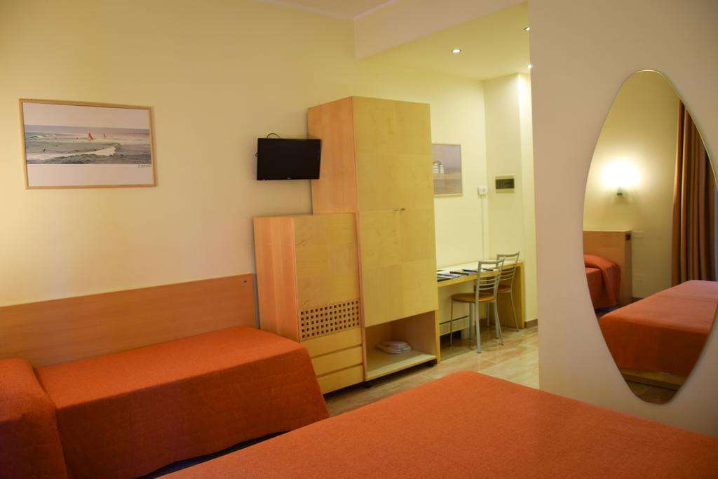 Losanna Hotel *