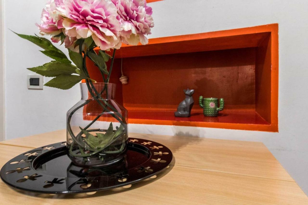 Apartment Altido Colorful For 2 Close To Sforzesco Castle Mailand