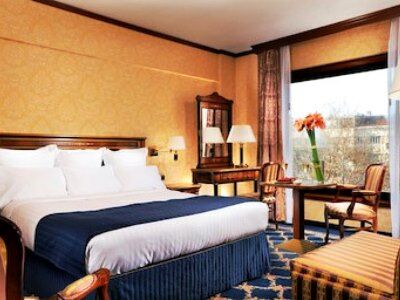 Marriott Hotell 4*