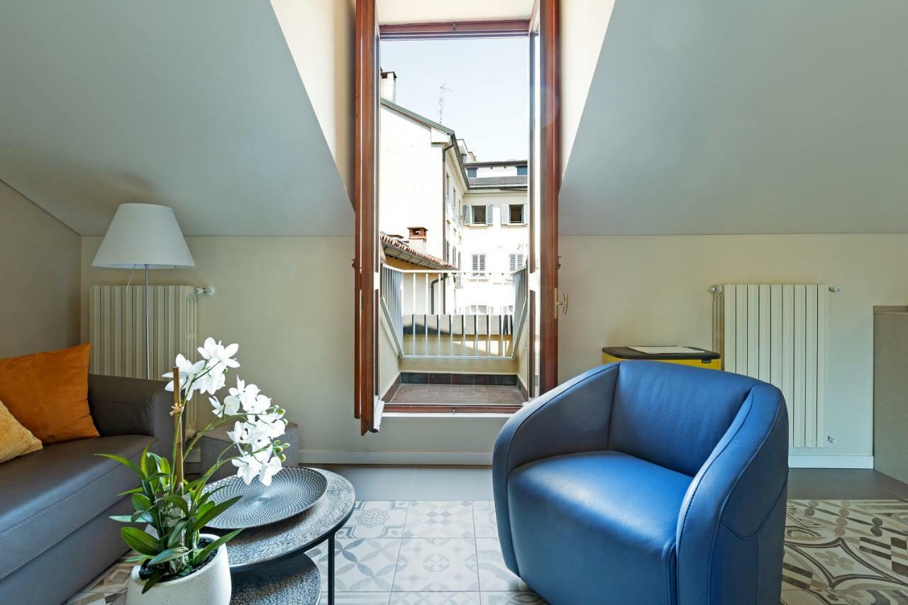 Lejlighed Renovated Penthouse Duomo & Via Torino *