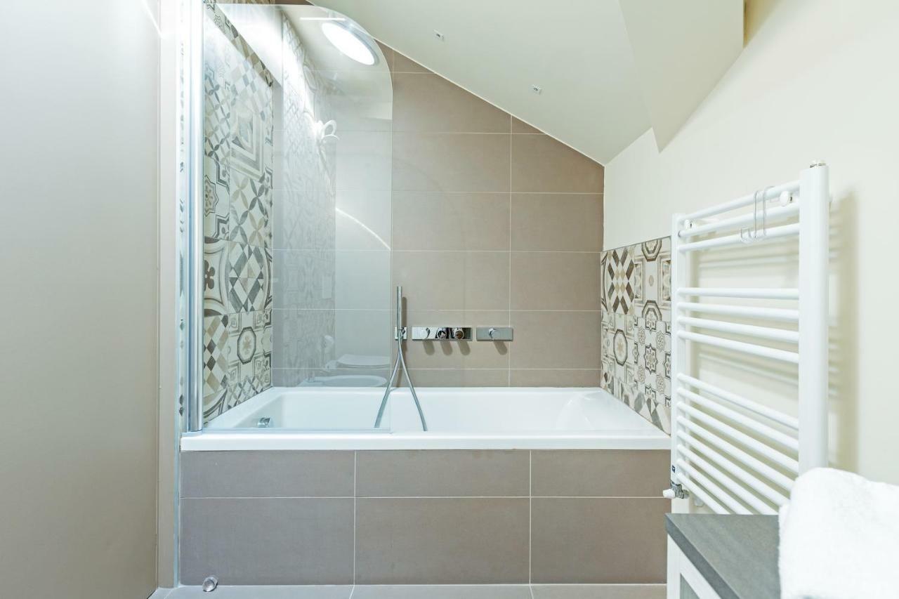 Lejlighed Renovated Penthouse Duomo & Via Torino Milano