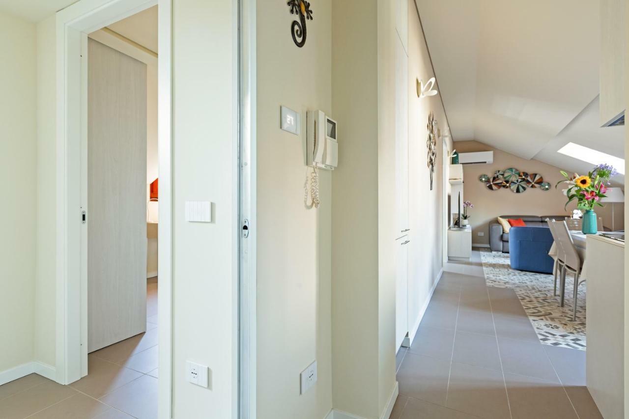 Lejlighed Renovated Penthouse Duomo & Via Torino Milano
