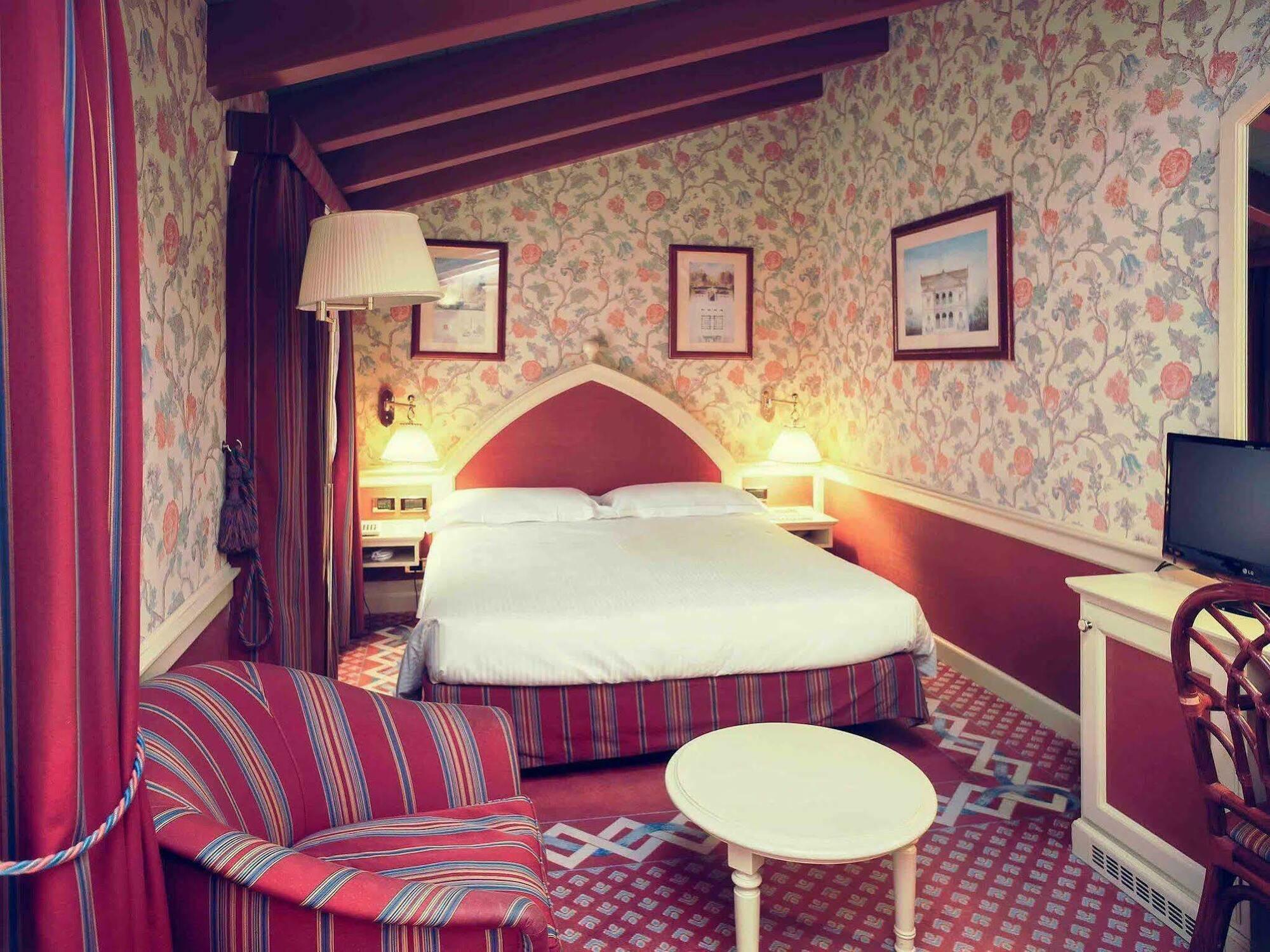 Regency 4*