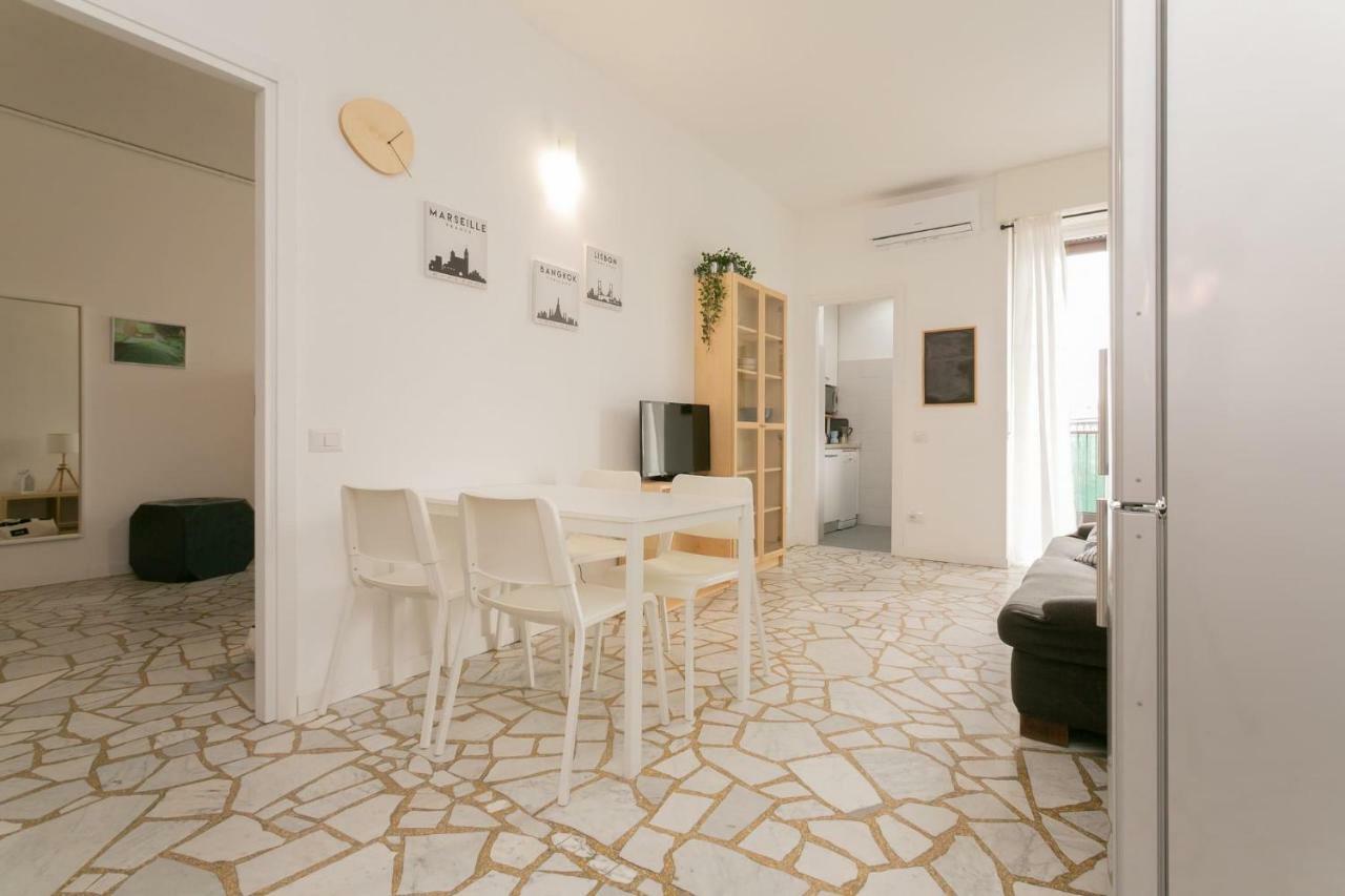 Maciachini Two Bedroom Milano