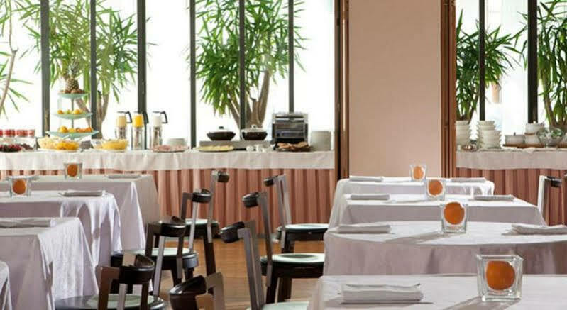 Raffaello Hotel
