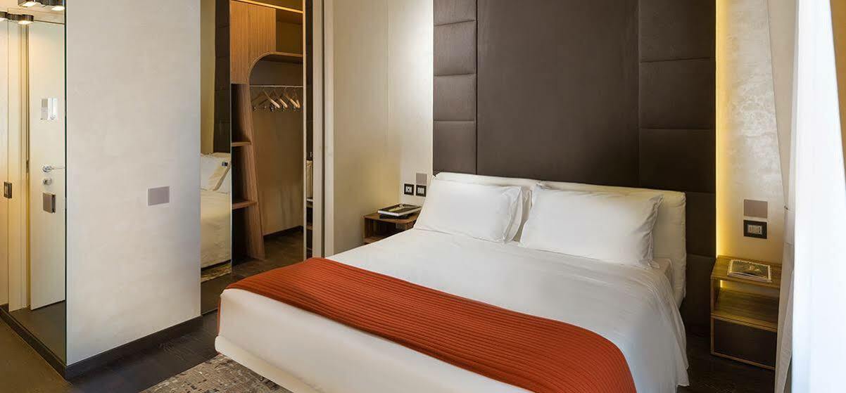 Townhouse Duomo Hotel 5*