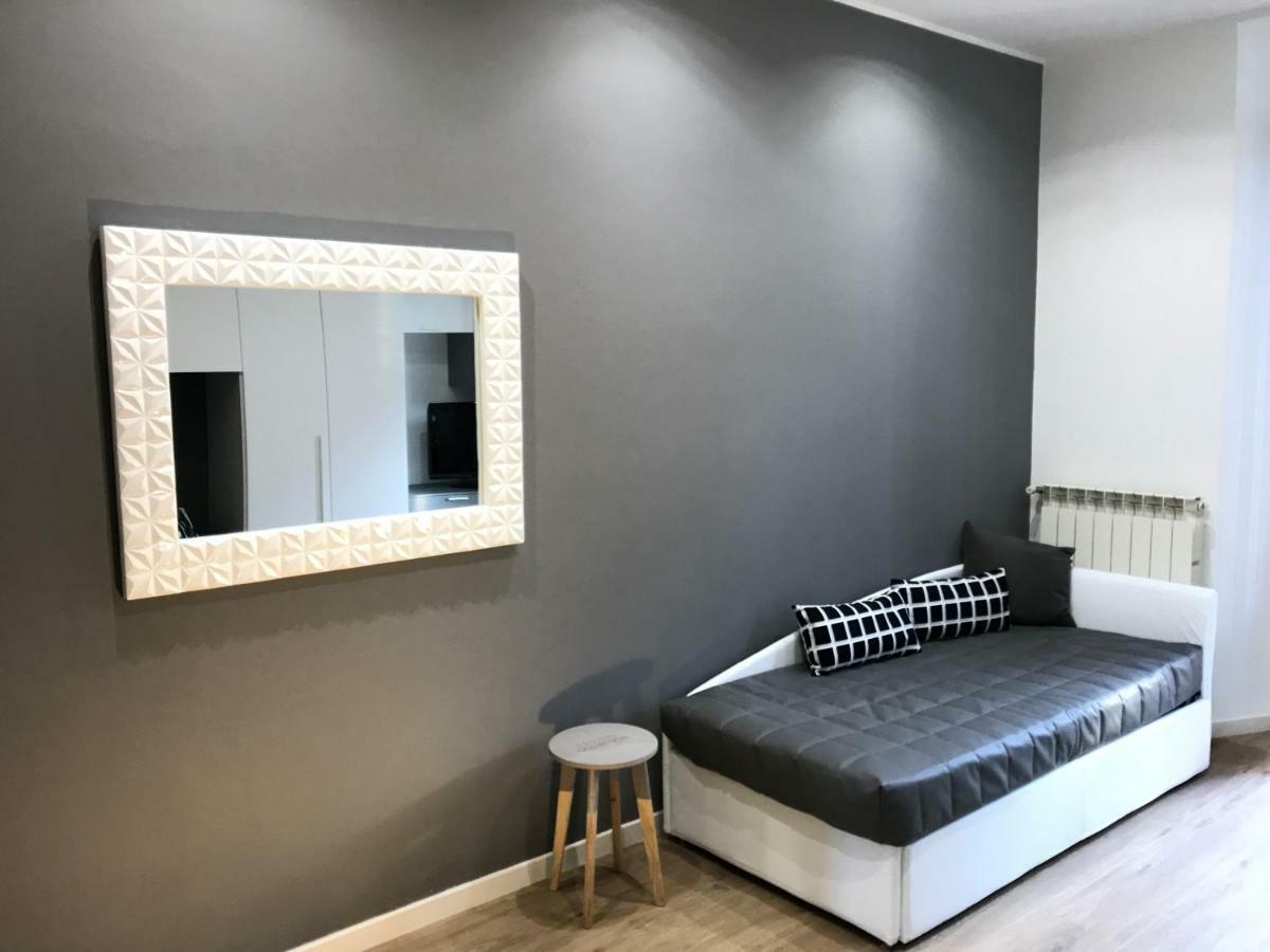 P&d Navigli - Porta Genova Appartement *