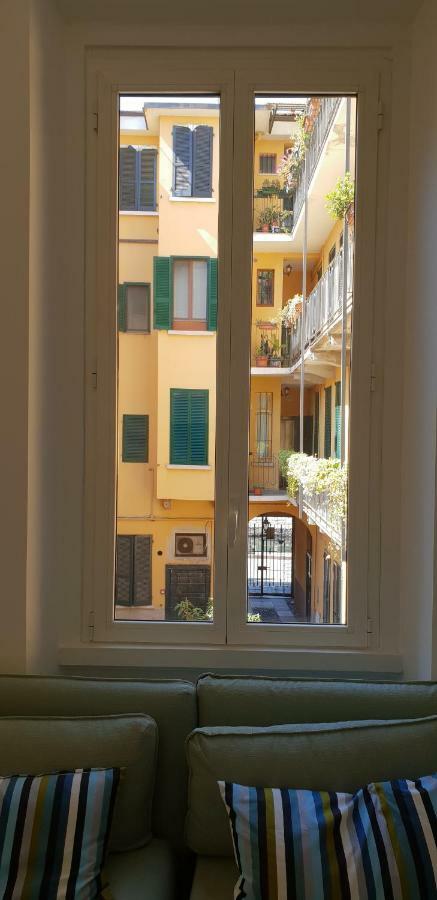 Ai Civici Di - Ripa 49 *