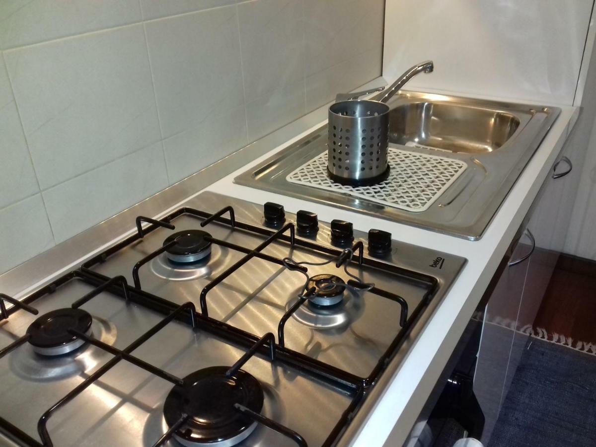 Zara Cosy & Cheap Apt - Easy Parking Apartment Milan