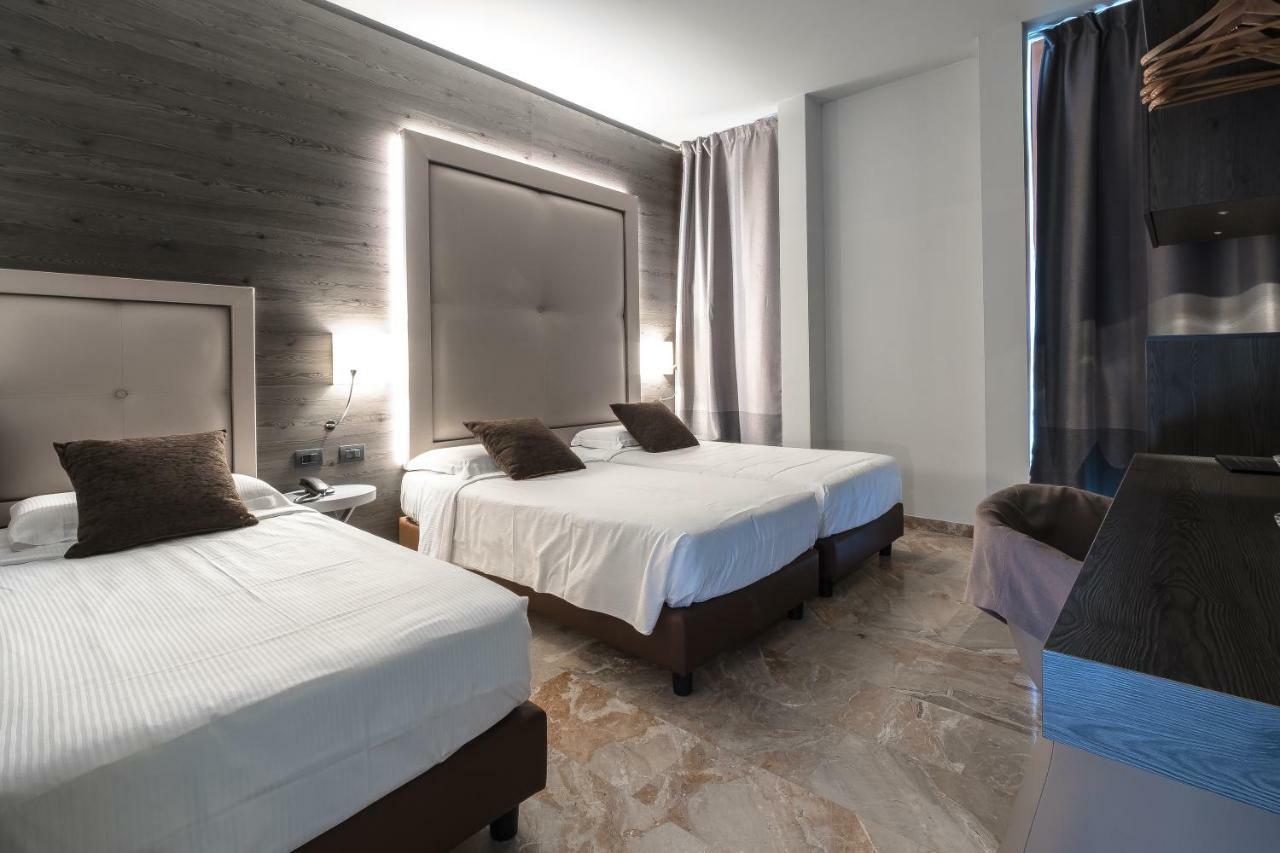 Hotell Canova 3*