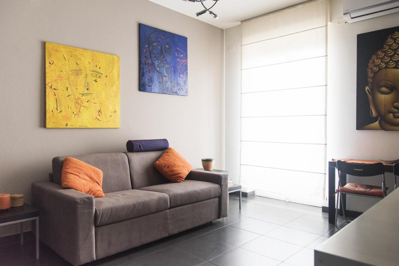 High Rise Flat Near Metro Stop Milano