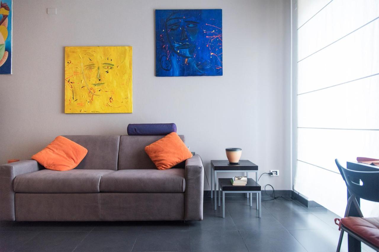 Appartamento High Rise Flat Near Metro Stop