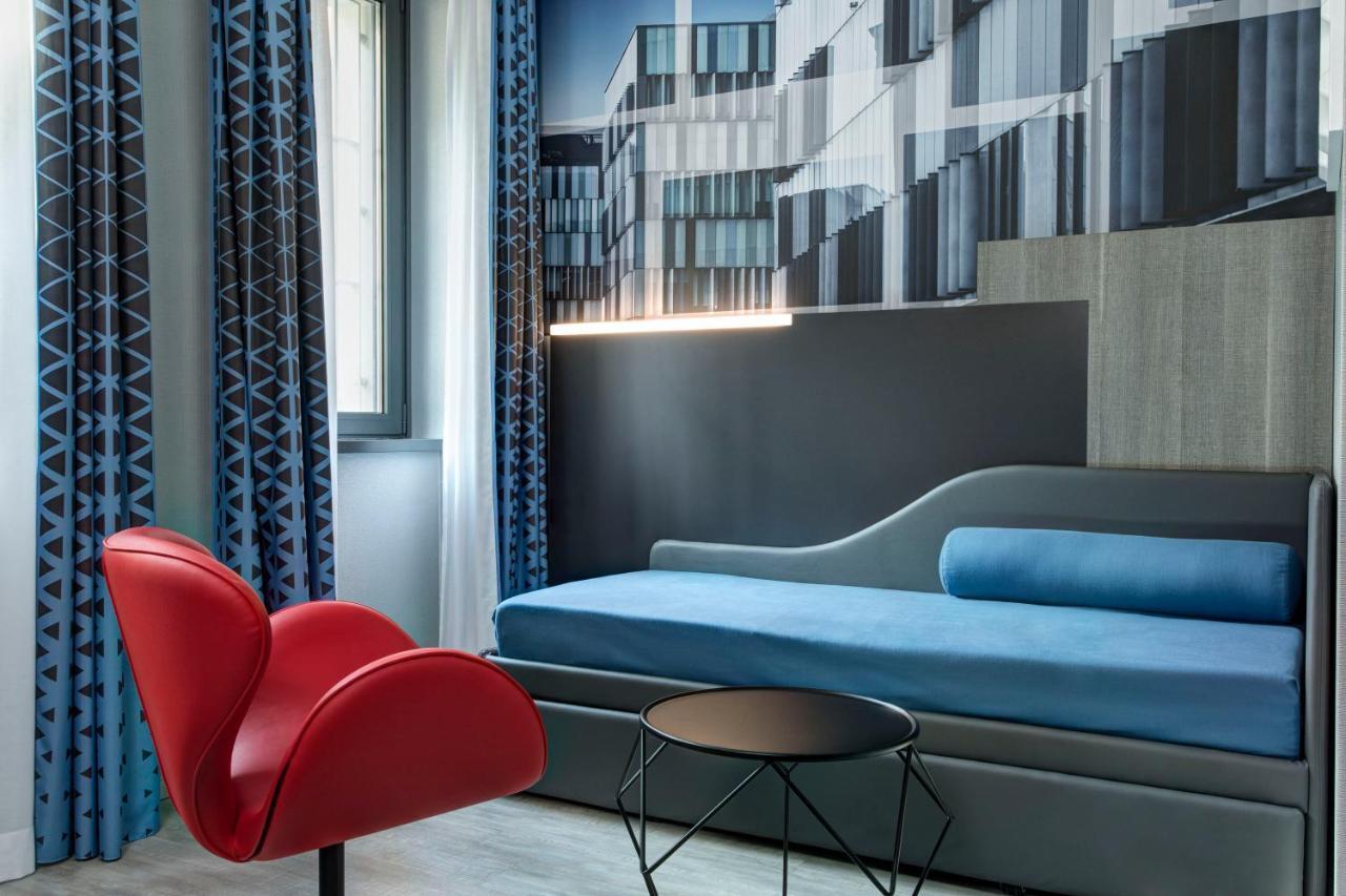 Iq Hotell 4*