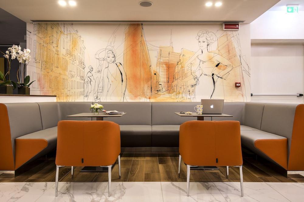 43 Station 3* Milan