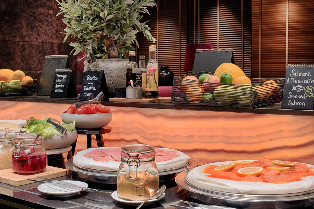 Hotel Radisson Blu 4*