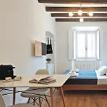 Milano Navigli Apartment - Via Vigevano