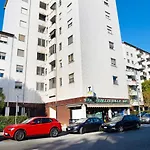 Lucca 22