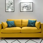 Joivy Elegant 1 Bedroom Apt In Front Of The Sforzesco Castle