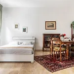 Gorky Flexyrent Apartment