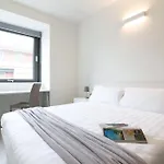 Contempora Apartments - Rosellini 6A