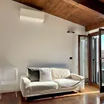 Porta Venezia-Cozy Apartment