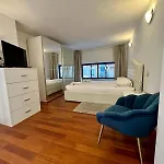 Kibilu - Via Tolmezzo - Ospedale San Raffaele - Stazione Di Lambrate