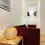 Xenia Apartments - Cozy Two-Room Apartment In Central Station