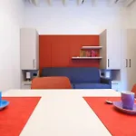 La Casa Di Ringhiera Milano Porta Venezia