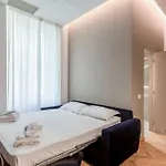 Luxury Apartment - Near Stazione Centrale