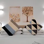 Repubblica Suite Iii-Hosted By Sweetstay