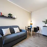 Free Parking - Duomo Centro Modern Apartment - Private Gym - Metro