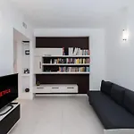 Deluxe Suite With Free Wifi And Netflix