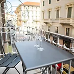 Porta Venezia - Design Suite Con Balcone - 55Mq