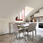 Comecasa 10 Minutes Walk From Duomo 2 Bedroom Apartment