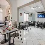Hotel Bogart