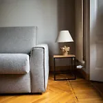 Vercelli Elegance Home