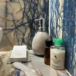 Private Apartment With Wi-Fi Milano City Near Duomo