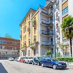 Nuovissima Dimora Con Terrazzino