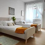 Mico Elegante E Raffinato Trilocale Appartamento