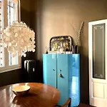 Theapartment