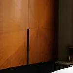 Theapartment