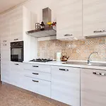 Appartamento Benaco 98 Mq A Milano - Fondazione Prada
