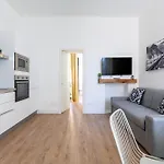 Casa Maciachini-Green Suite-M3 10 Minutes To Duomo