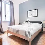 Gorgeous Flat In The Design District