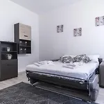 Hemeras Boutique Homes - City Center Design Flats