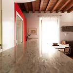 Anfiteatro Apartment In Brera